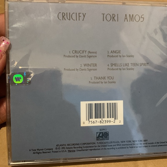 New sealed Tori Amos “Crucify” Cd bundle - Picture 3 of 5